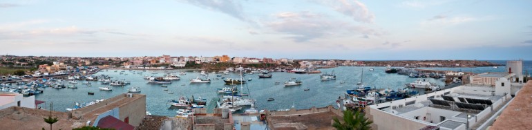 A panoramic view of the Port in Lampedusa © Philippe Henry / OCEAN71 Magazine